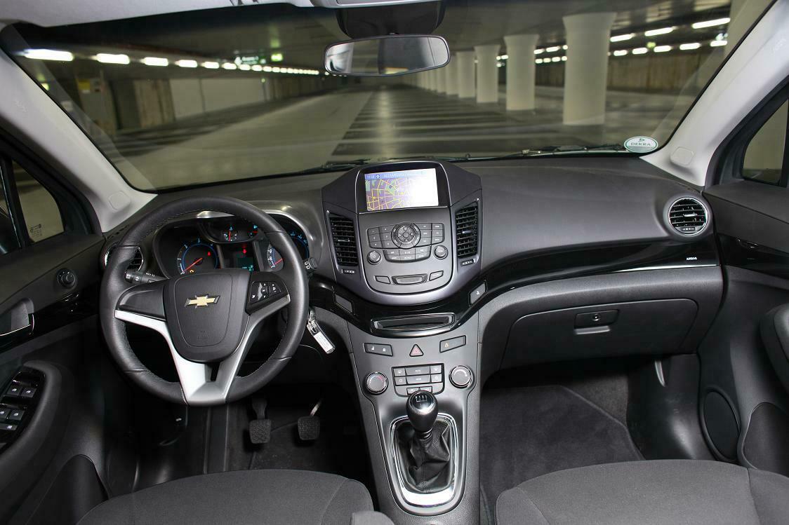 Das Cockpit erinnert an Rüsselsheim