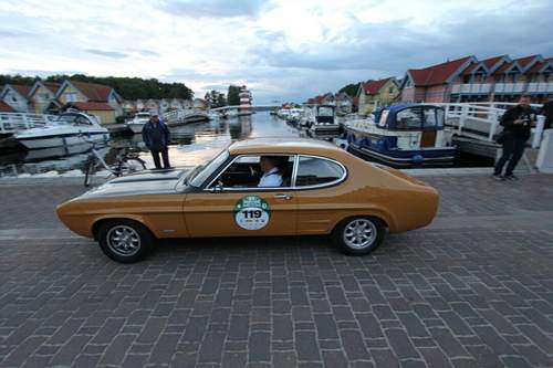 Am Steuer des Capri RS saß Ford-Europa-Vorstand Gunnar Herrmann, auf dem Beifahrersitz MT-Redakteurin Sabine Stahl