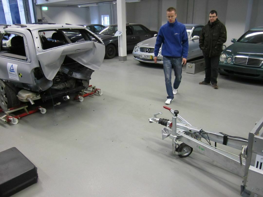 HTW Anhänger-Crashtest