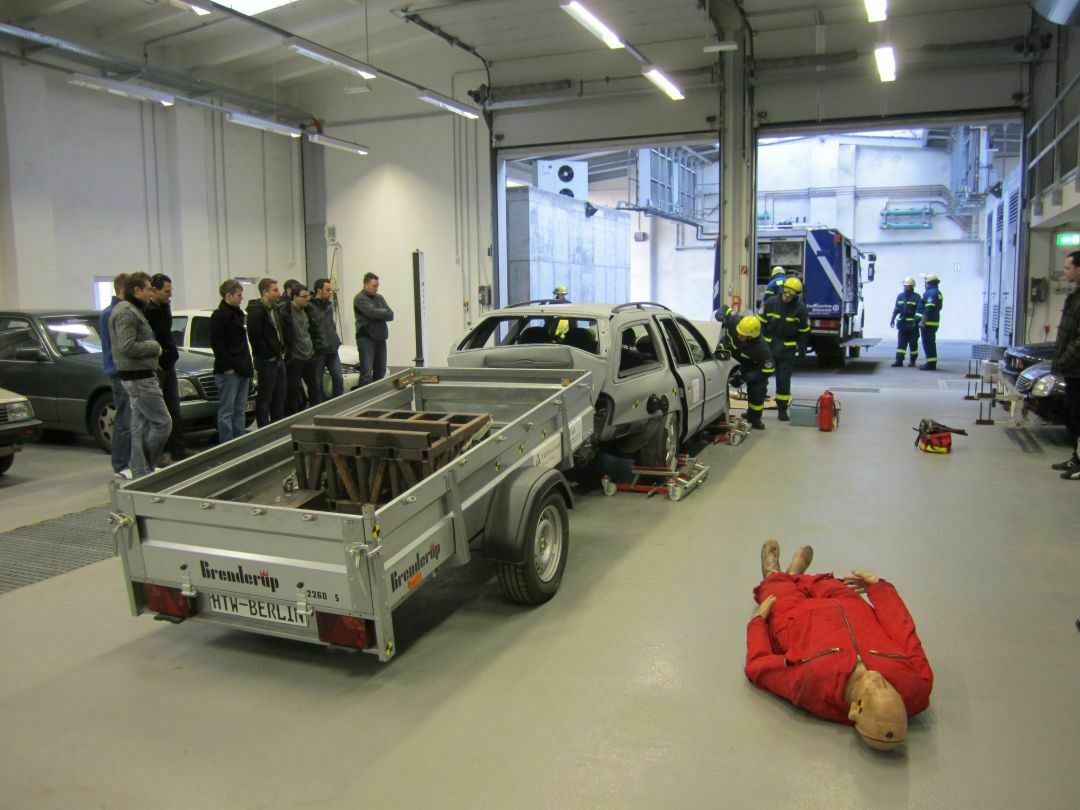 HTW Anhänger-Crashtest