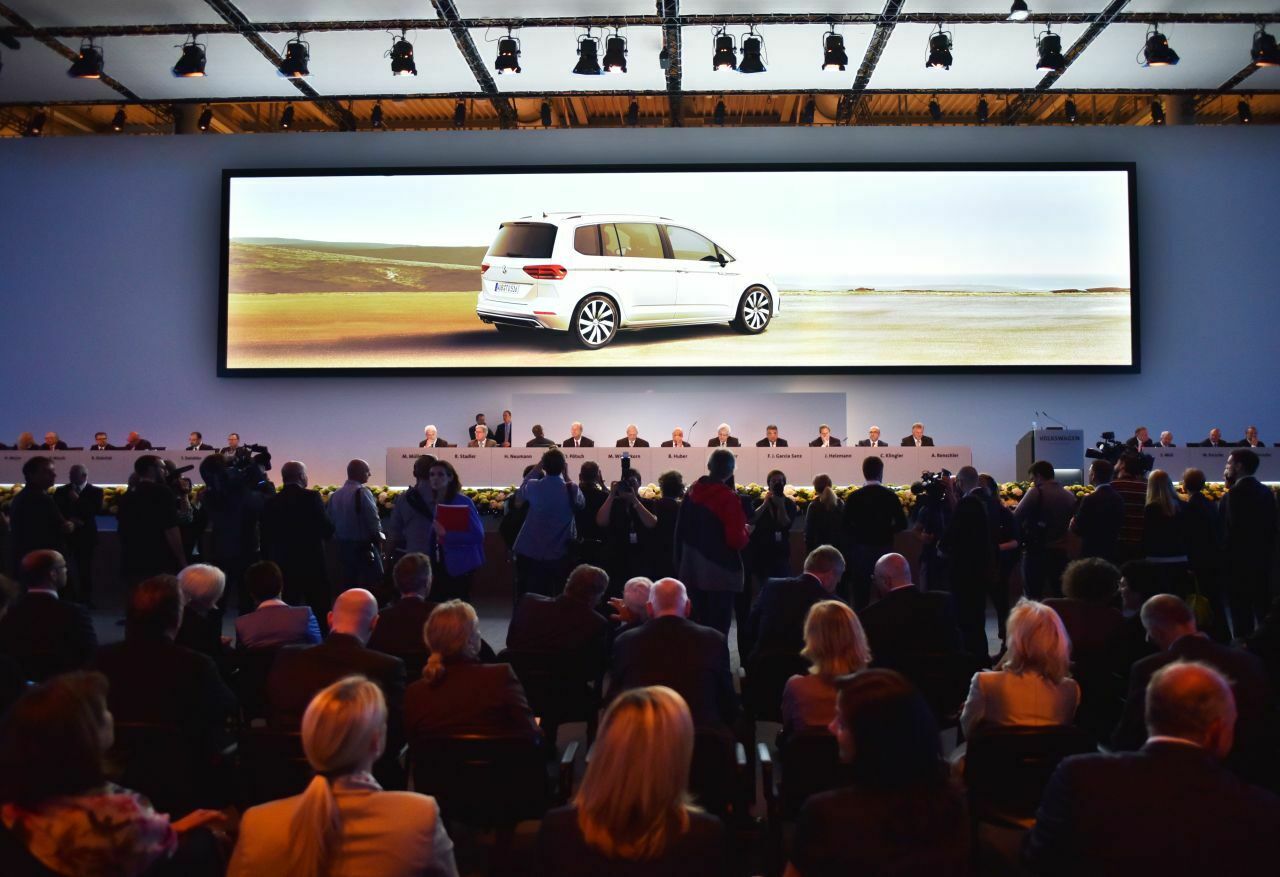 VW-Hauptversammlung 2015: Auf der diesjährigen Aktionärsversammlung sollen die Vorstände erneut entlastet werden. Nur: Diesmal ist es mehr als eine bloße Formalie