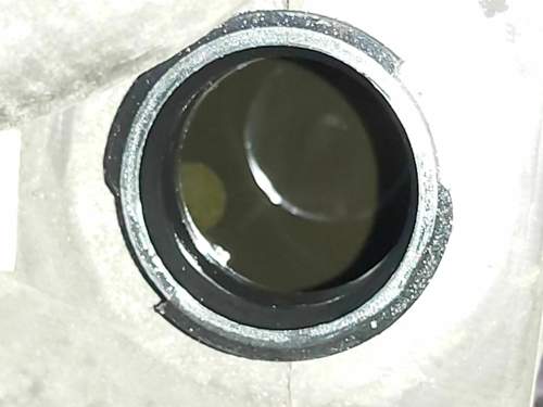 Hydraulikfluessigkeit Servopumpe.jpg