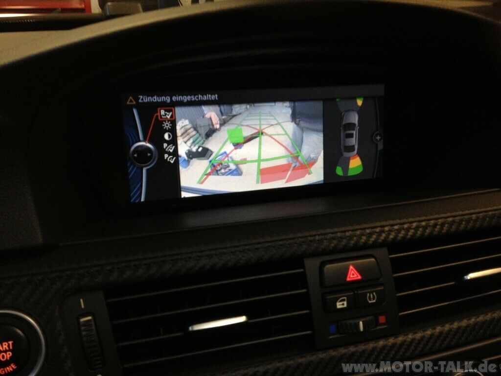 Ausführliche Infos über Side View & Rückfahrkamera beim E9x