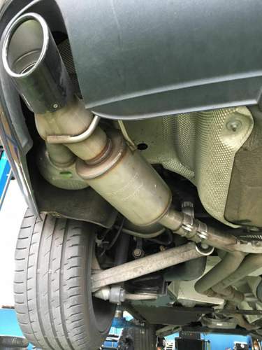 Audi links.jpg