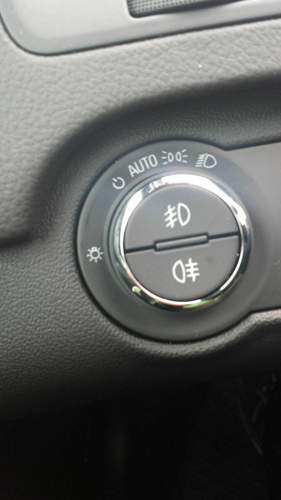 Bild-1-lichtschalter-auto