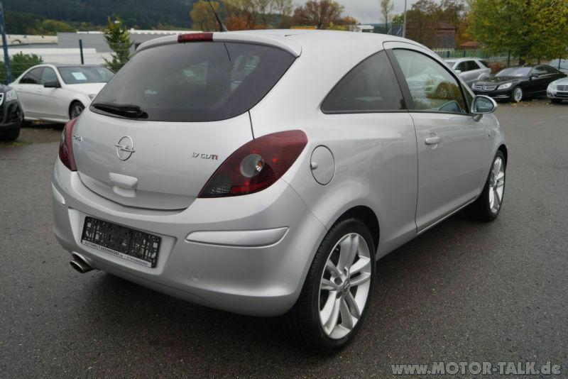 Ausstattung (Extras) bei Opel anhand der FIN / VIN suchen für Fahrzeugbewertung / Verkauf