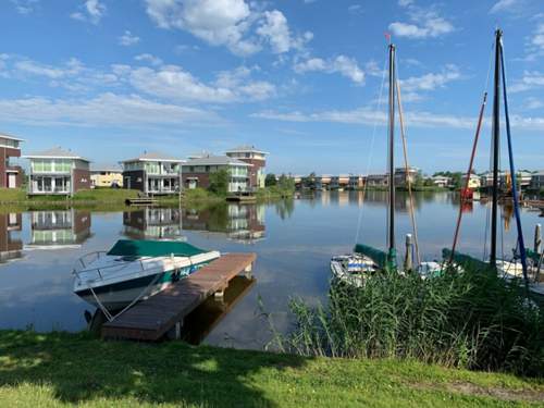 Oostmahorn, Esonstad.jpg