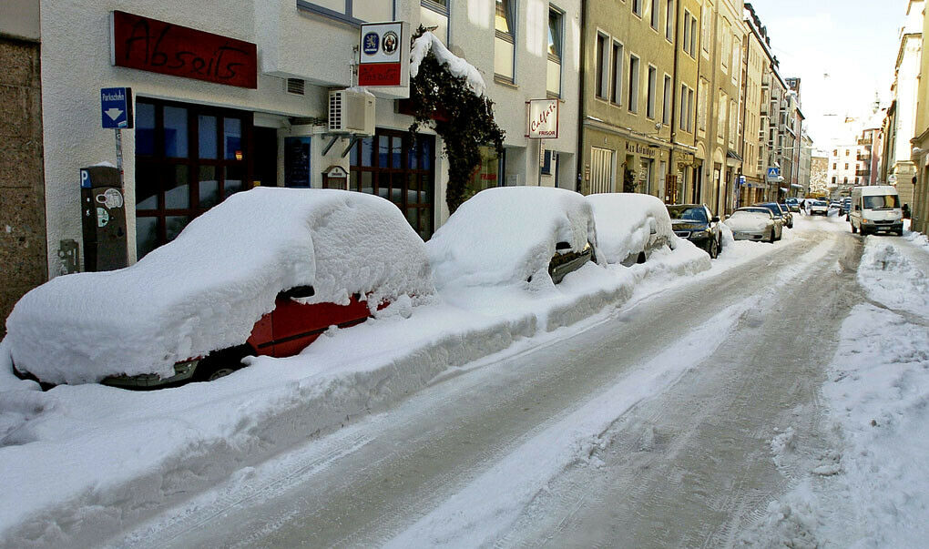 Wenn die Straßen so aussehen, wird die Suche nach dem eigenen Auto schwierig.