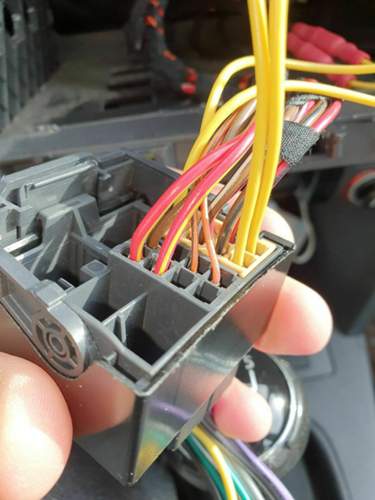Gelbe-kabel