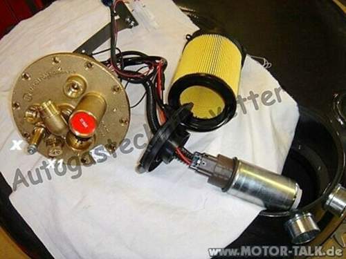 Pumpe-mit-filter-u-gehaeuse