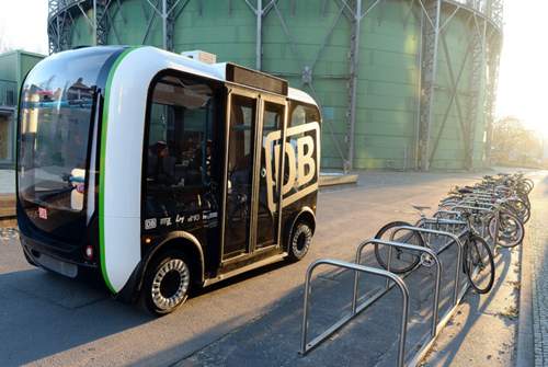 Im Dezember 2016 begannen die Testläufe mit dem autonomen Minibus "Olli" auf dem Euref-Campus