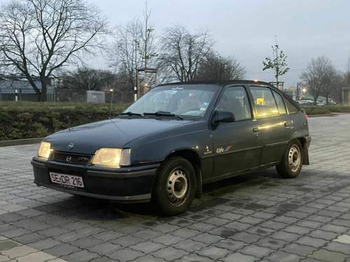 Kadett E