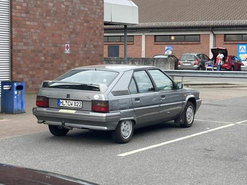 BX