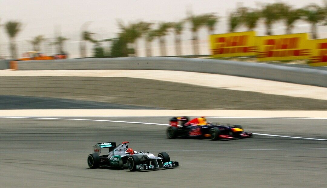 Schumacher und Vettel rasten im April 2012 zum letzten Mal gemeinsam über den Kurs von Bahrain