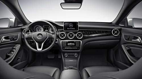 2014-mereceds-cla-int1
