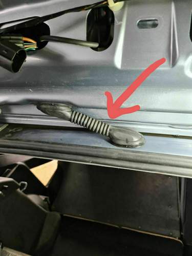 ASTRA H Kabel-Durchführung Heckklappe