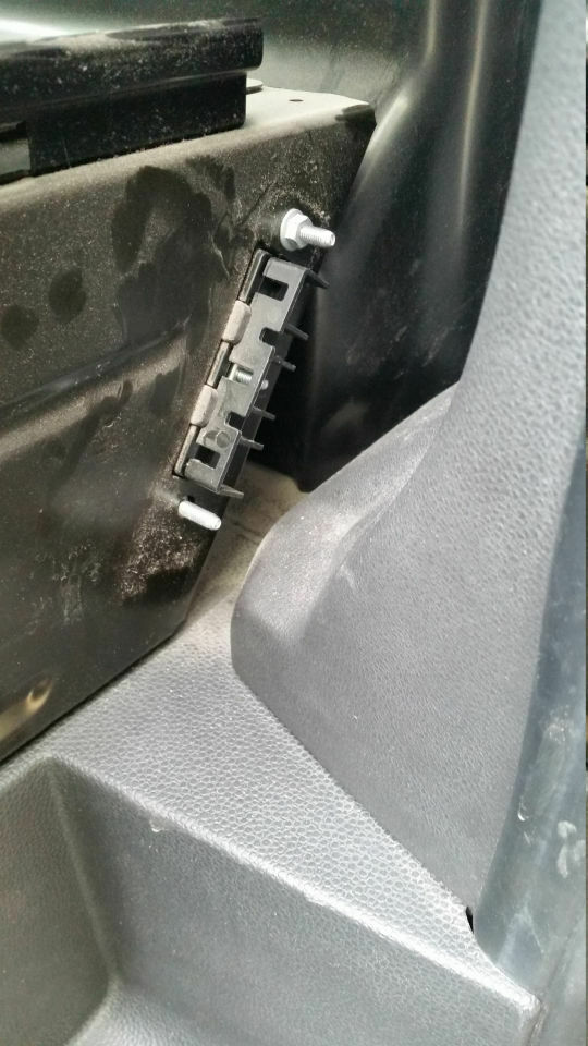 Batterie laden beim Transit Custom mit 2 Batterien