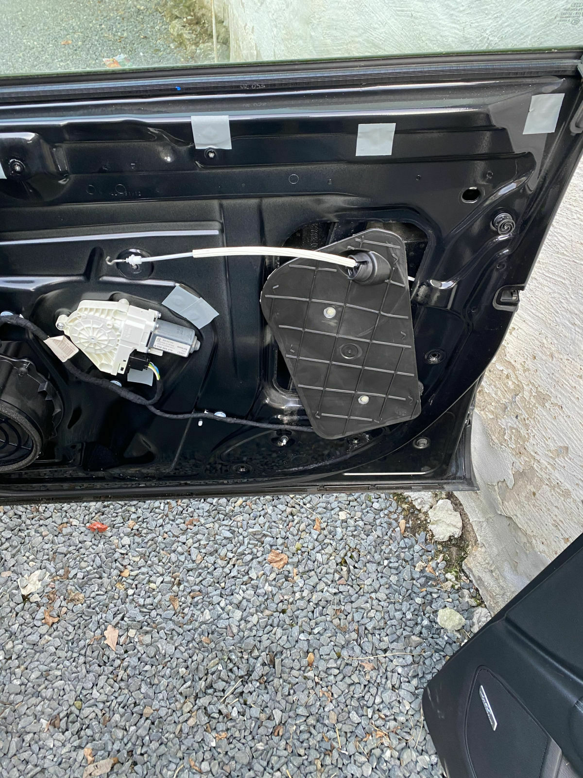 Batterie nach 14 Stunden so schwach das kein starten möglich ist