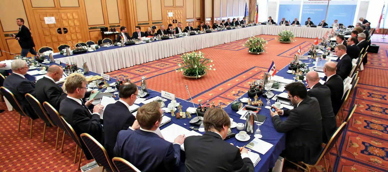 Verkehrsministerkonferenz in Leipzig: Morgen wird der Bundesminister erwartet