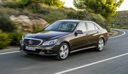 Mercedes-Benz will bis 2020 erfolgreichste Premium-Marke werden. Schon jetzt soll das Facelift der wichtigen E-Klasse für neue Impulse sorgen.