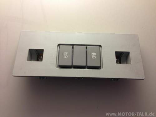 Img-4776