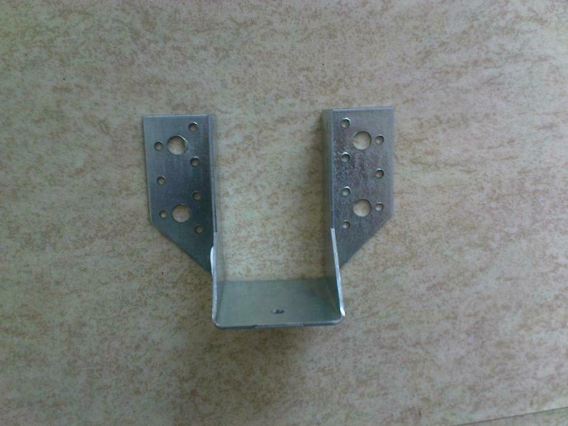Befestigung / Halter für Catch Tank