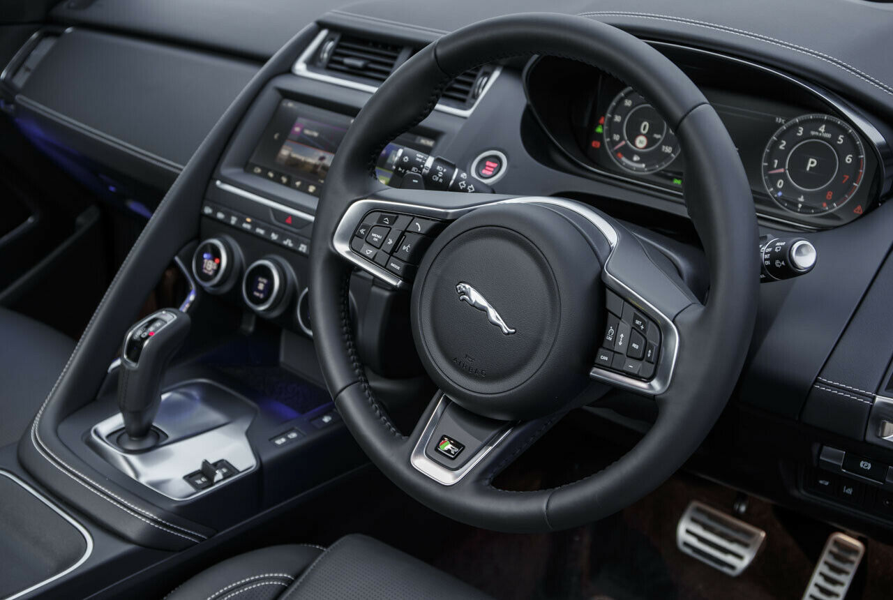 Very british: MOTOR-TALK testete den Jaguar E-Pace in der rechtsgelenkten Variante. Nach Deutschland kommt er als Linkslenker