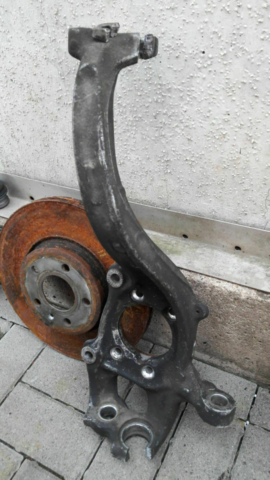 Bei wem haben neue Führungslenker bei Vibrationen geholfen?