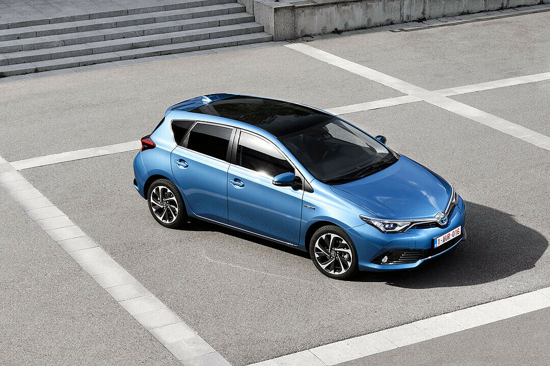 Beim geliftete Toyota Auris sind äußerlich nur wenige Veränderungen zu erkennen
