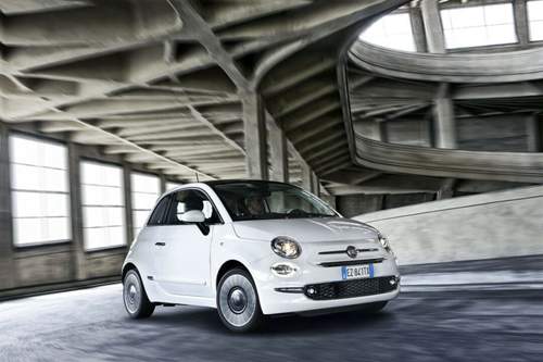 Fiat hat den aufgefrischten 500er vor allem sparsamer und moderner gemacht.