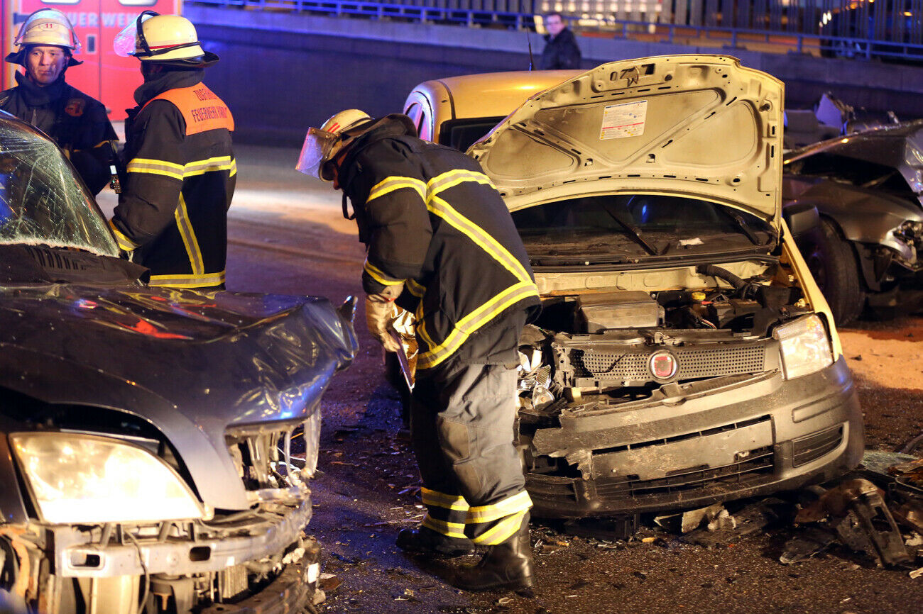 Dieses Unfallfoto ist nur ein Symbolfoto. Vom tatsächlichen Unfall gibt es kein Foto.