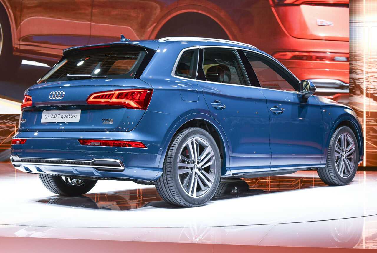 Audi Q5: Premiere in Paris