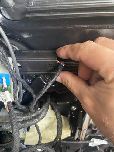 Steuerbox schon angeschlossen