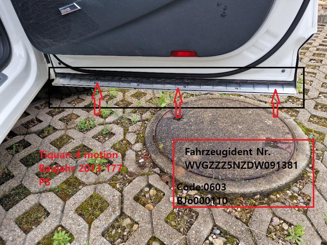 Beplankung Türleiste Zierleiste vorne 5N0854940E
