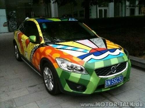 Volvo-c30-artcar-china-1-458x343