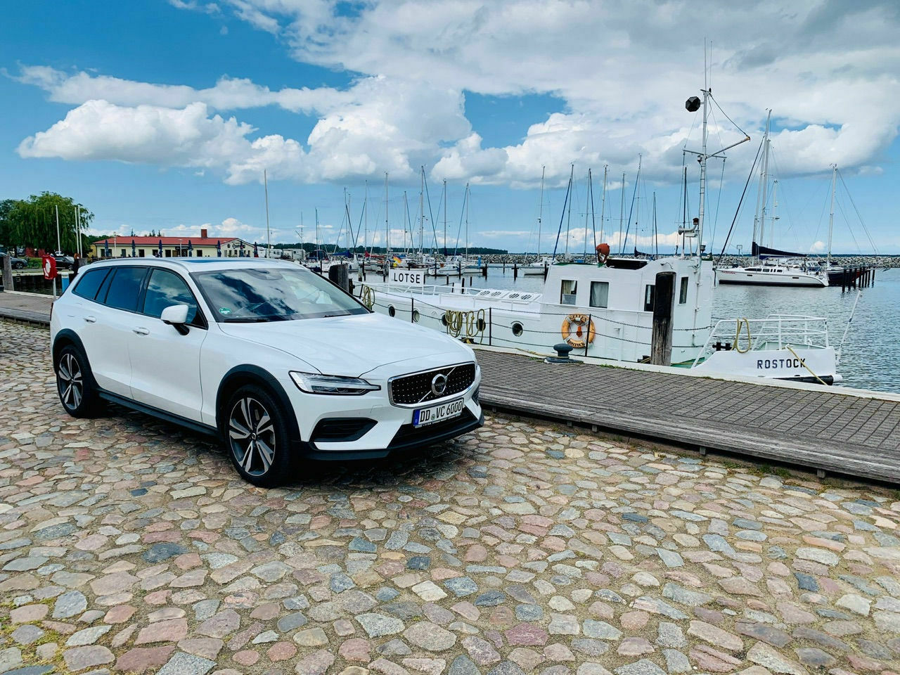 Best Volvo Pics