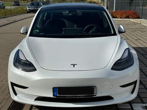 Tesla Model 3 SR 421€ / Monat