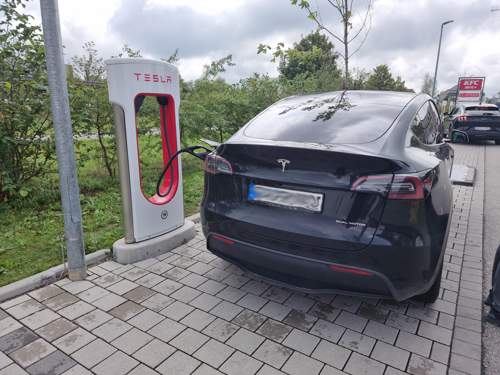 Tesla2