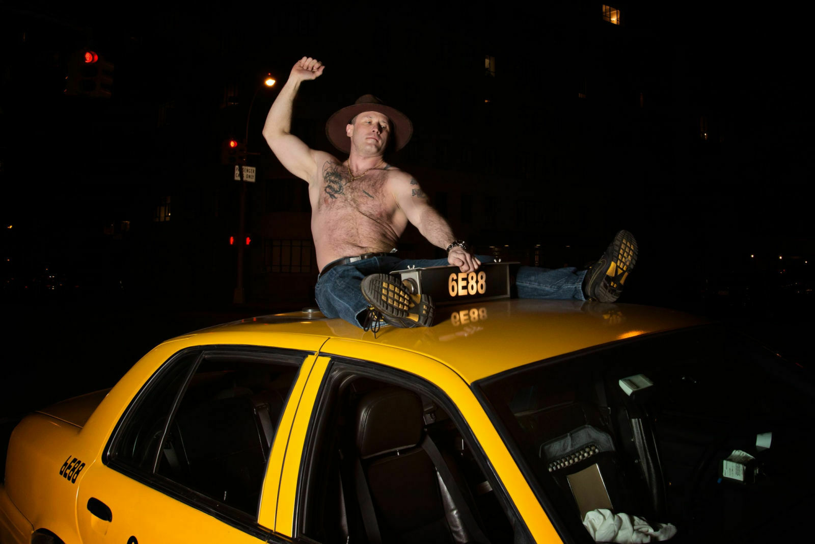 Ein Cowboy in New York: Taxi-Faher Darek auf seinem Arbeitsgerät