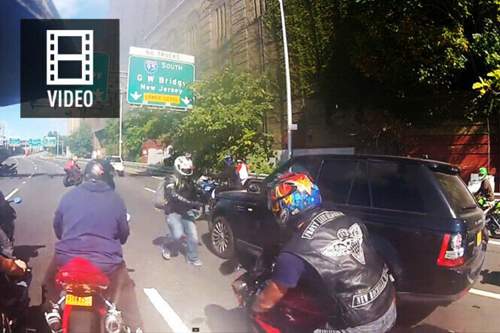 Eine Horde Motorradfahrer verfolgt einen Range Rover. Wir haben das Video einem Anwalt gezeigt