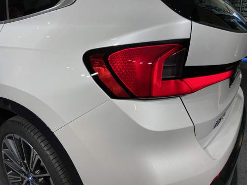 BM iiX1 xDrive30