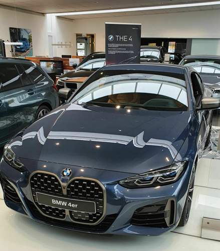 Arctic Race Blue metallic
