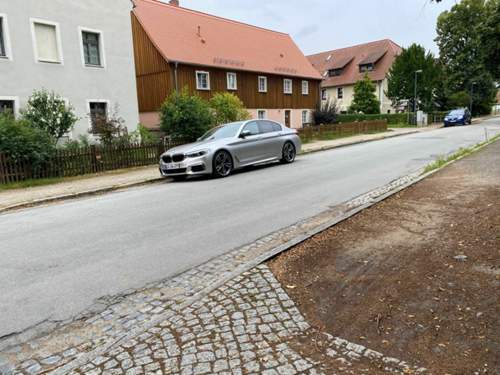 Ein "schlafender" M550i.jpg