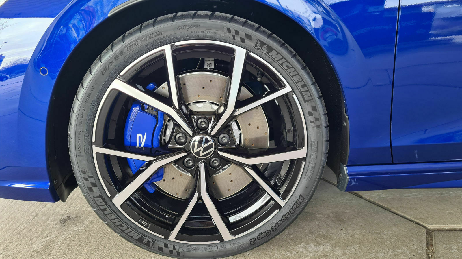 Bilder, Infos und News zum Golf 8 R