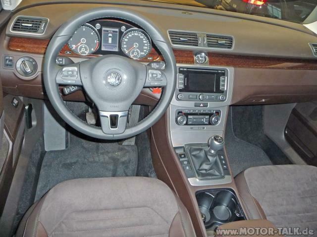Bilder Innenausstattung "Desert Beige und Instrumententafel Braun"