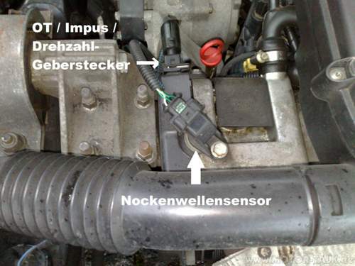 Nockenwellensensor-fiat-punto-188-direkt-am-oeleinfuellstutzen
