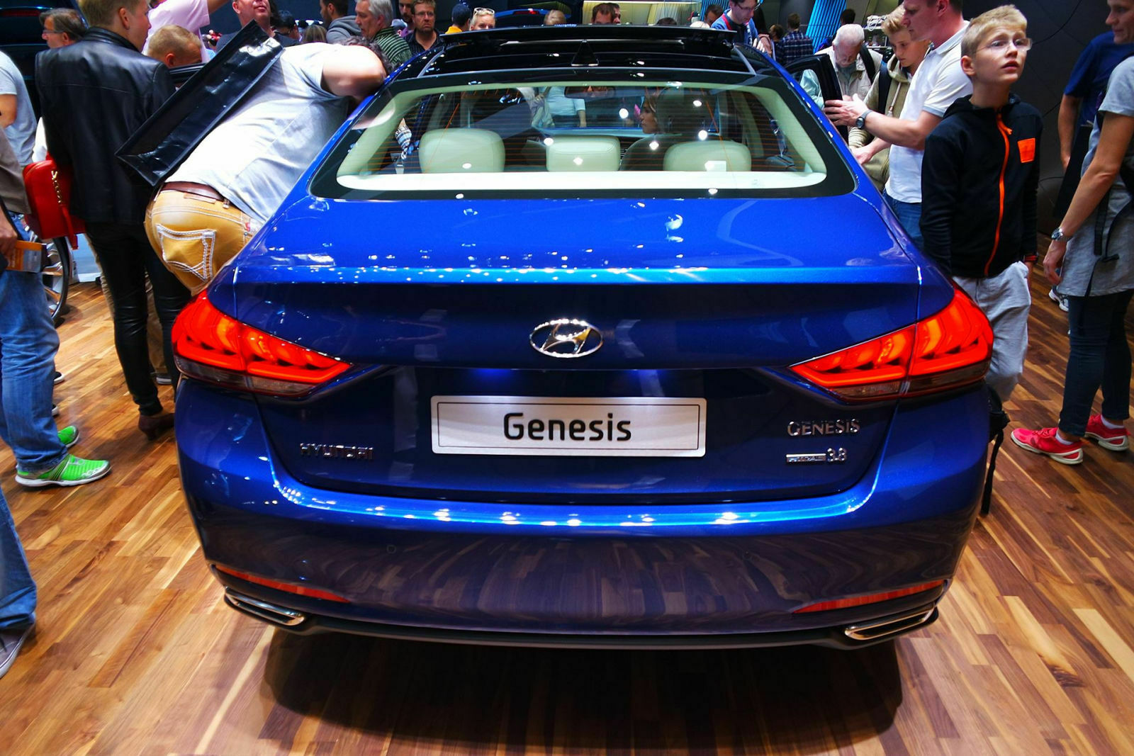 Bilder vom neuen Genesis
