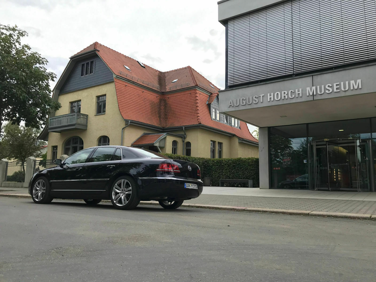 Bilder vom Phaeton in ungewöhnlicher Umgebung - Urlaubsgrüße - oder ähnliches