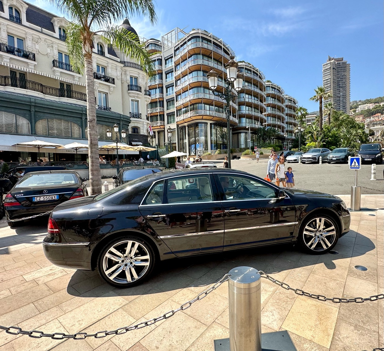 Bilder vom Phaeton in ungewöhnlicher Umgebung - Urlaubsgrüße - oder ähnliches