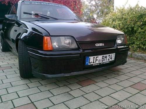 Schwarz